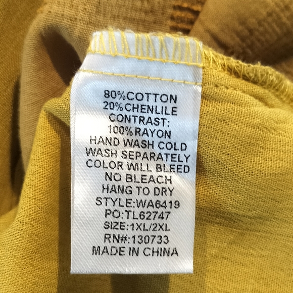 Umgee Mustard Yellow Knit Top - Picture 4 of 4